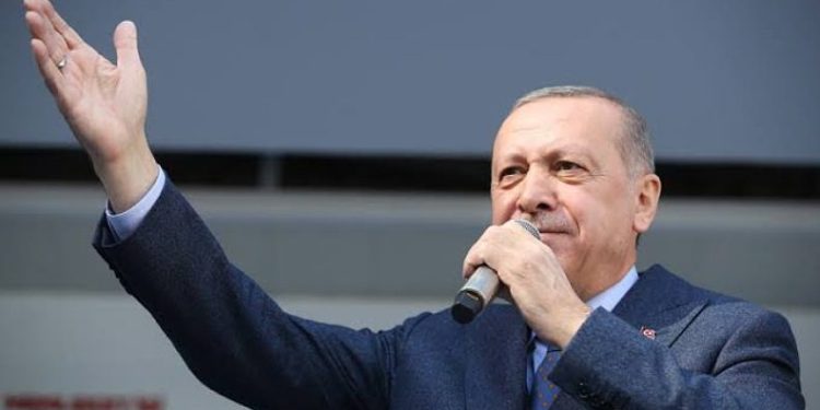 Cumhurbaşkanı Erdoğan müjdelere yenisini ekledi!