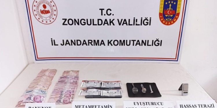 Uyuşturucu operasyonlarında 13 şüpheli tutuklandı