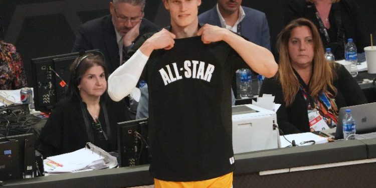 NBA’de Lauri Markkanen ödül aldı