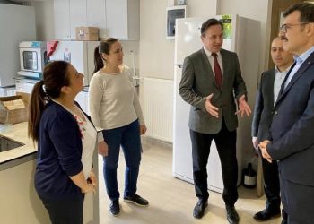 TÜBİTAK Başkanı ESOGÜ laboratuvarında incelemelerde bulundu