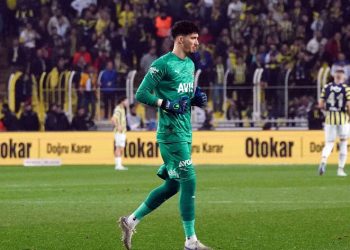 Altay Bayındır, Ankaragücü maçında forma giyemeyecek