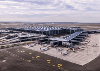 Mart ayında günlük bin 263 uçuş