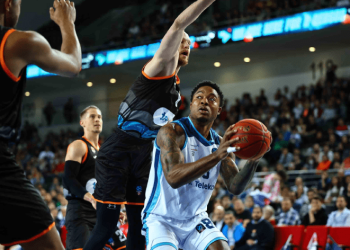 Türk Telekom, EuroCup’ta finalde