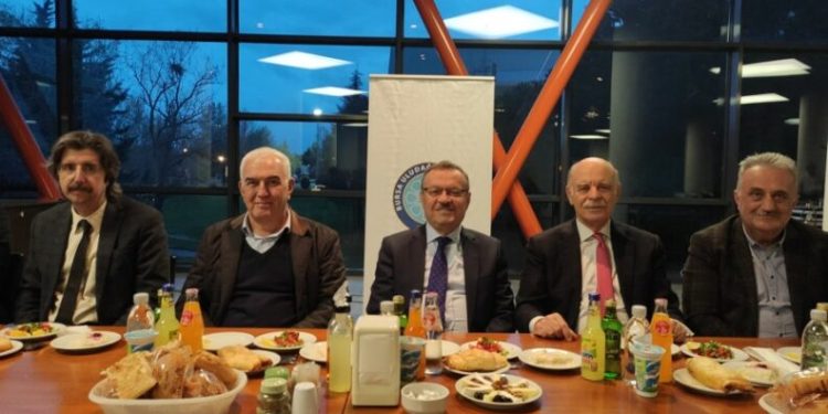 Rektörden veda mesajı