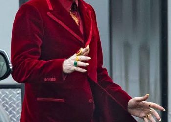 Oscar ödüllü Nicholas Cage yeni Dracula filmi için dişlerini törpületti