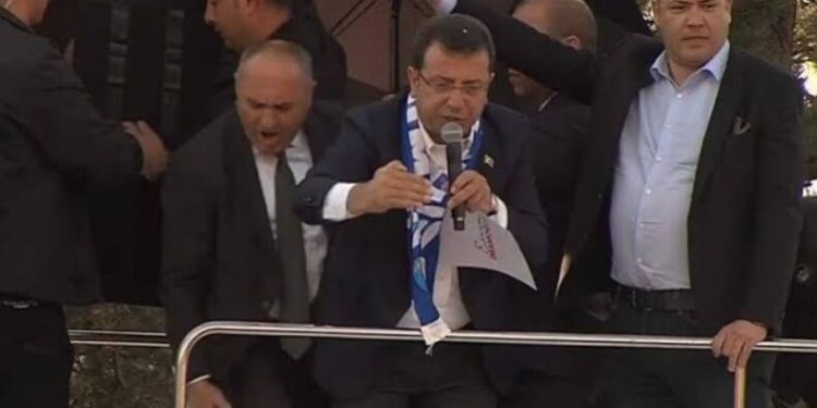 İmamoğlu mitingine taşlı saldırı