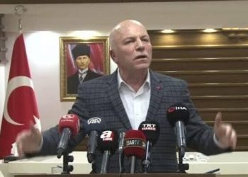 “Taşları CHP’liler attı”