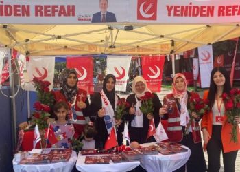 Yeniden Refah Partisi çalışmalarını sürdürüyor