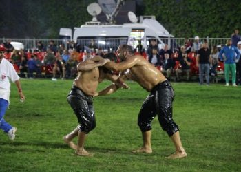 Marmaris baş pehlivanı Ali Gürbüz oldu