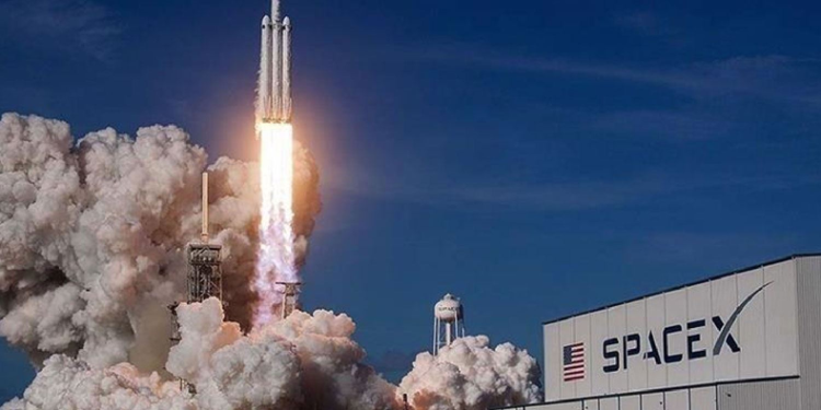 SpaceX 56 Starlink uydusunu daha yörüngeye gönderdi
