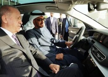 BAE Devlet Başkanı Al Nahyan Togg’u inceledi