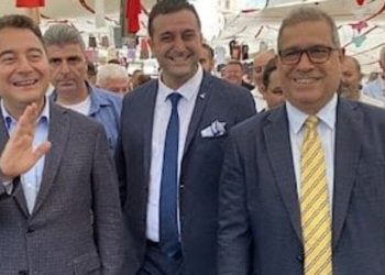 DEVA Partisi’nde istifa