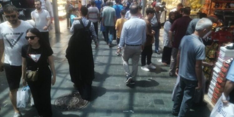 Bayram öncesi Kapalı Çarşı’da sessizlik