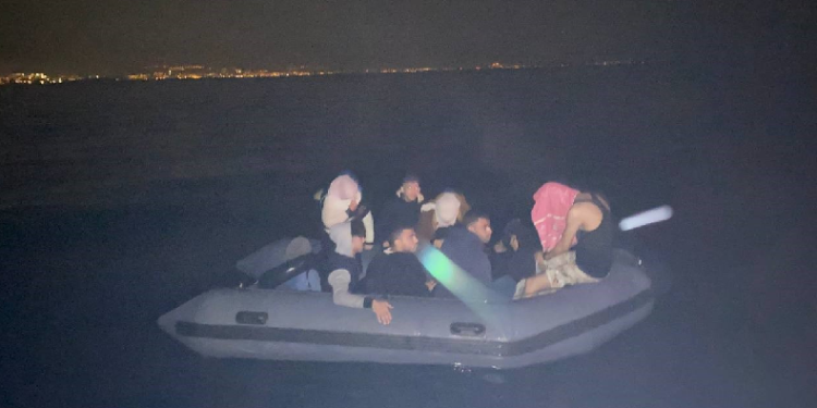 Aydın’da 10 düzensiz göçmen kurtarıldı