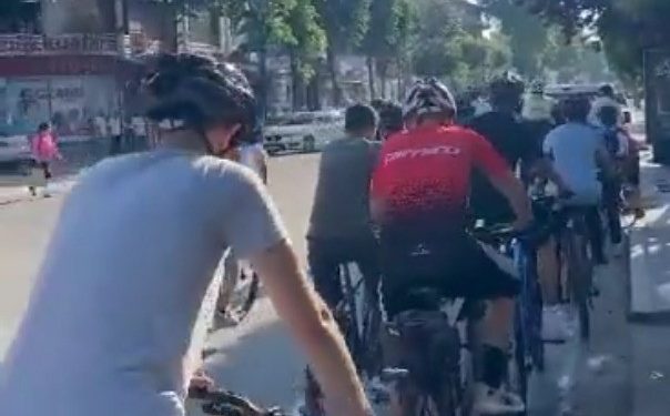 Bisikletliler, tepkilerini böyle gösterdi