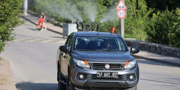 Başiskele’de vektörle mücadele başladı