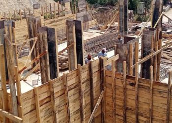 Yanan cami için yardım bekleniyor