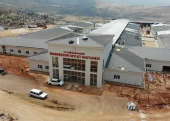 Açılış için gün sanıyor