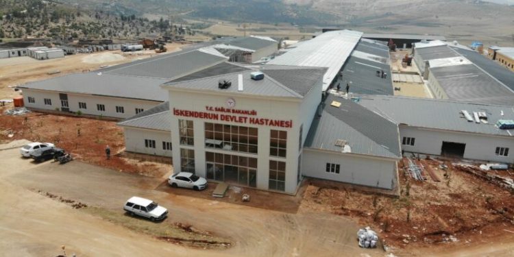 Açılış için gün sanıyor