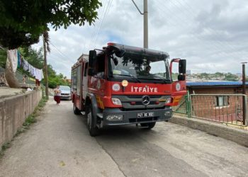 İtfaiye ekiplerini harekete geçti