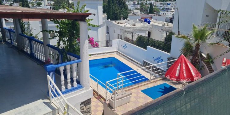 Havuzda cansız beden