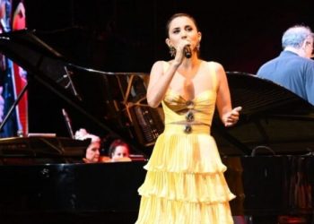 Bursa Festivali’nin açılışında Karsu fırtınası esti