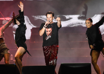 Edis ile eğlenceye doyacaklar