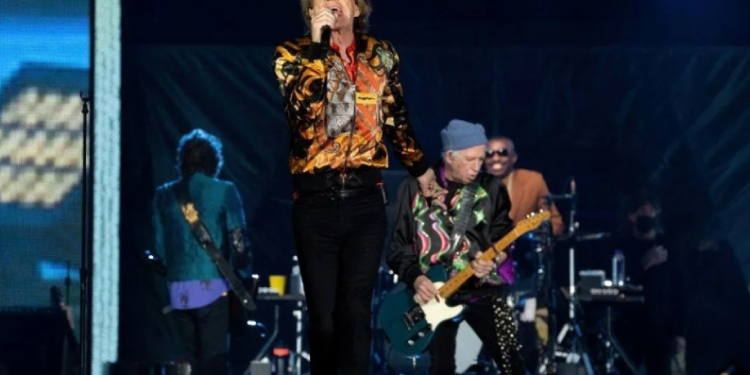 Rock müziğin efsanesinden iddialara yanıt