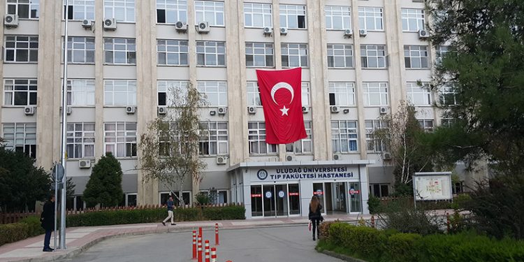 BUÜ Tıp Fakültesi’nden akreditasyon başarısı