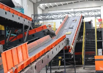 Çöpten enerji elde ediyor