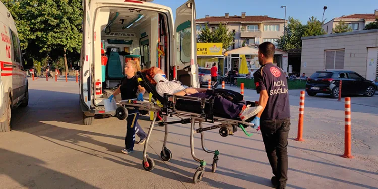 Bursa’da 2 otomobil çarpıştı