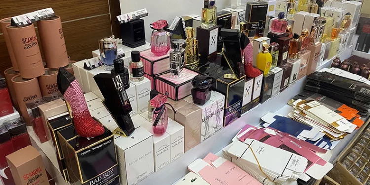 İstanbul’da sahte parfüm operasyonu