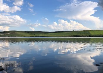 Kars Baraj Gölü’nde kartpostallık görüntüler