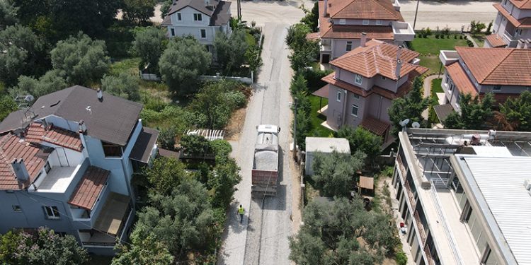 “İznik’in Geleceğine Yeni Yollar Açıyoruz”