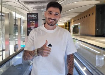 Trabzonspor’un anlaşmaya vardığı Fountas, İstanbul’a geldi