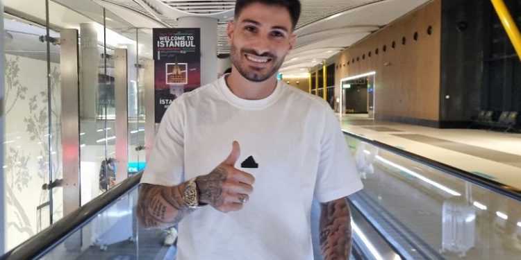 Trabzonspor’un anlaşmaya vardığı Fountas, İstanbul’a geldi