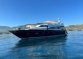 Lüks yatla göçmen kaçakçılığı