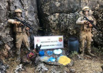 Terör örgütü mensuplarına ait yaşam malzemesi bulundu
