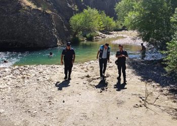 Ekosisteme zarar veren malzemeler toplandı