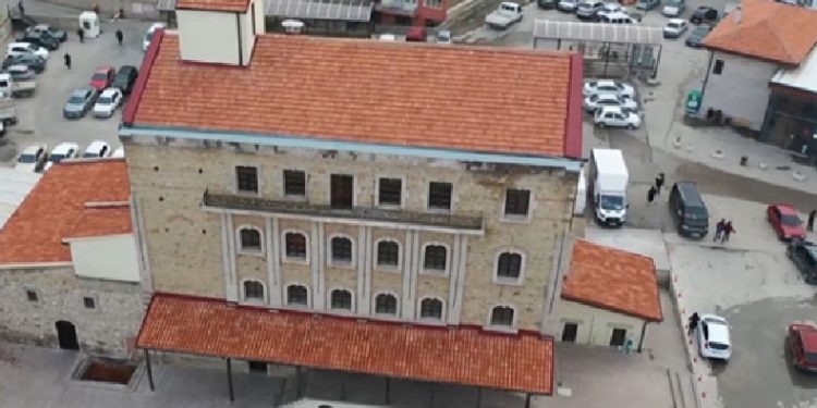 Azmi Milli fabrikası 99 yaşında