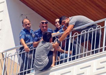 Genç kadın çılgına döndü