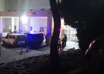 Düğünde bıçaklı kavga