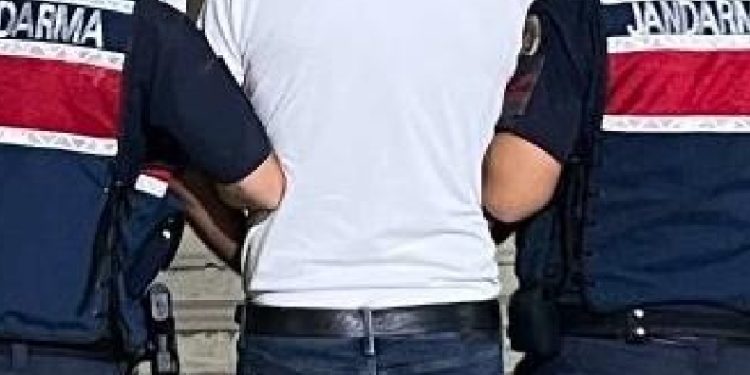 Uyuşturucu etkisinde motosiklet kullandı