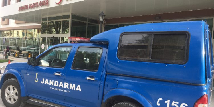 Konya’da tır devrildi