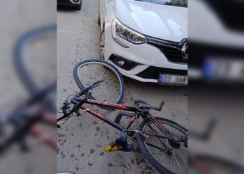 Elazığ’da otomobil bisiklete çaptı