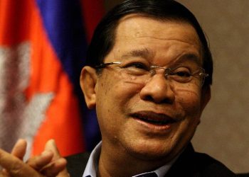 Başbakan 39 yıllık görevini devrediyor