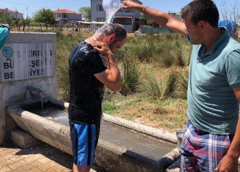 Su sıkıntısını protesto ettiler