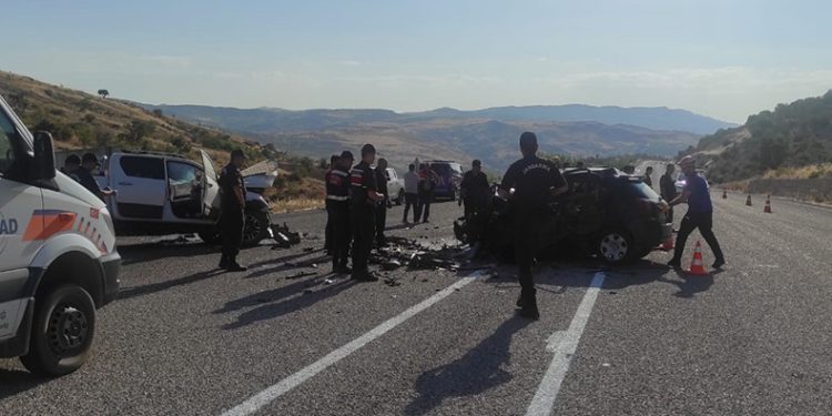 Adıyaman’da feci kaza: 4 ölü, 2 yaralı