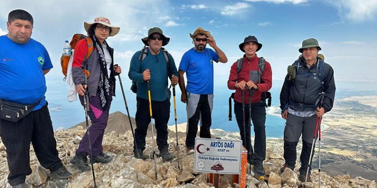 11 günde 3 şehirde 3 zirve