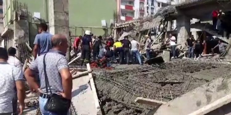 Hatay’da inşaatta göçük